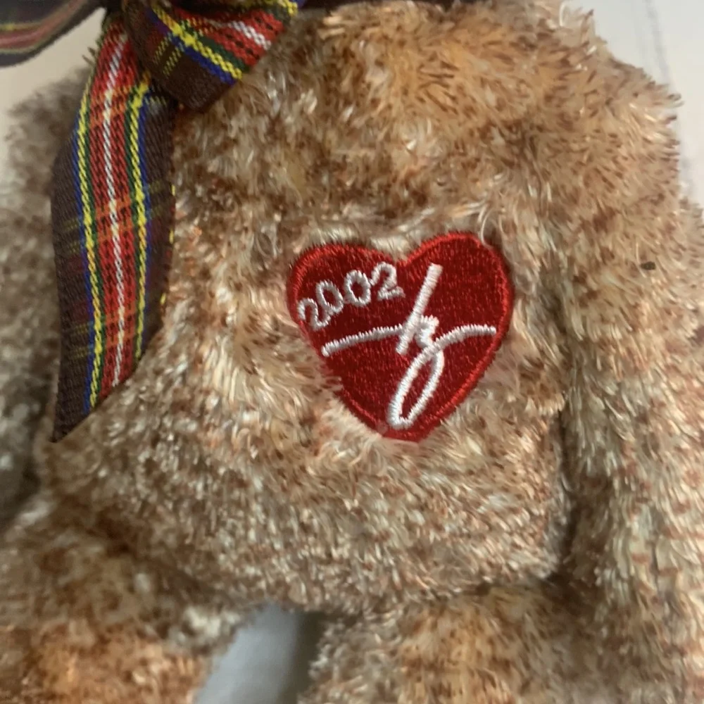 TY SIGNATURE BEANIE BABY WITH TAG NEW CONDITION!2002